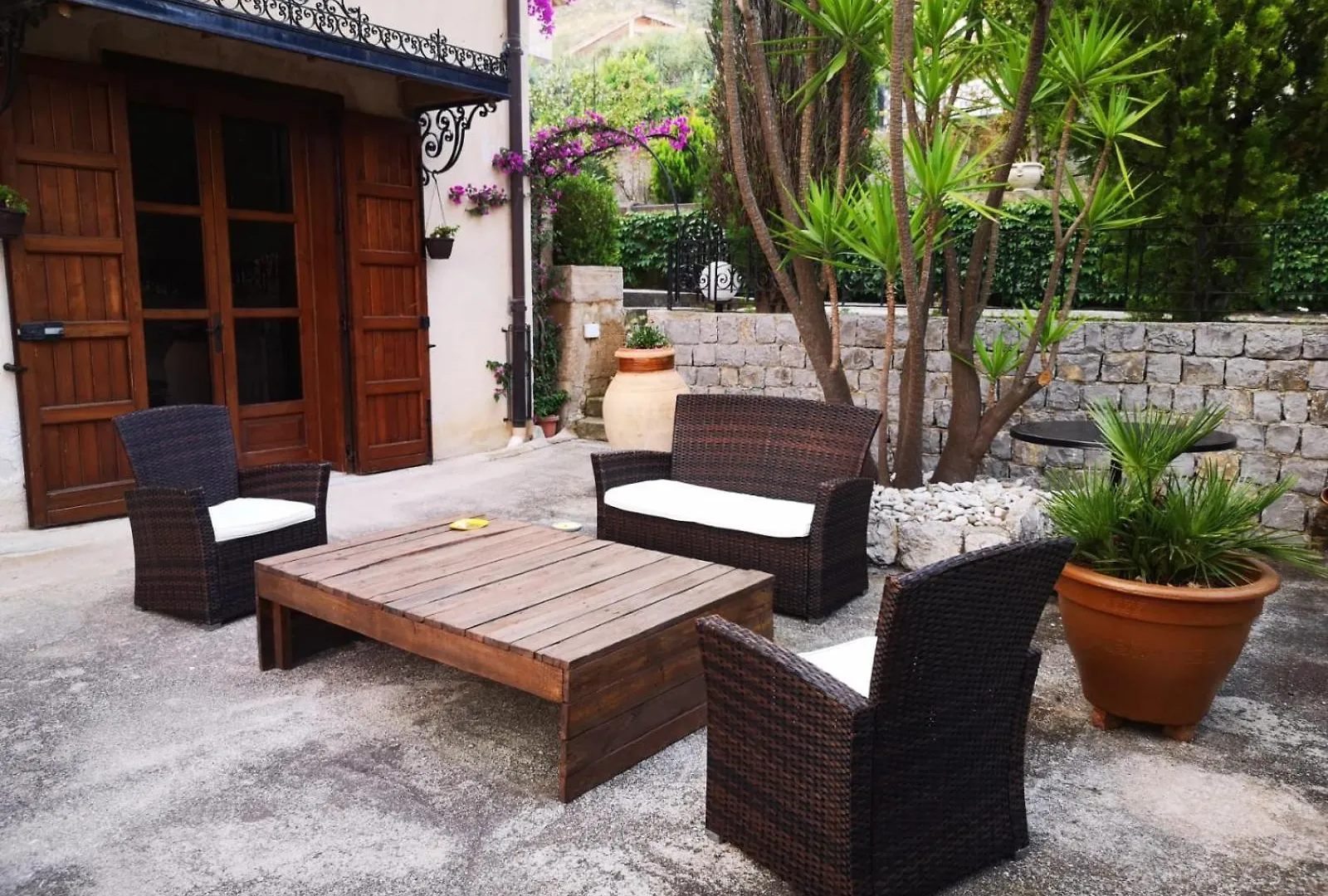 Homestay Villa Calcerame Montelepre