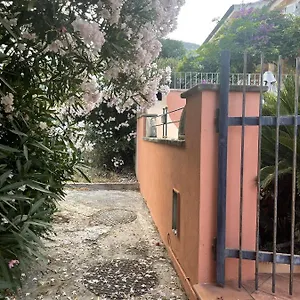 La Guglia , Cala Gonone Italia